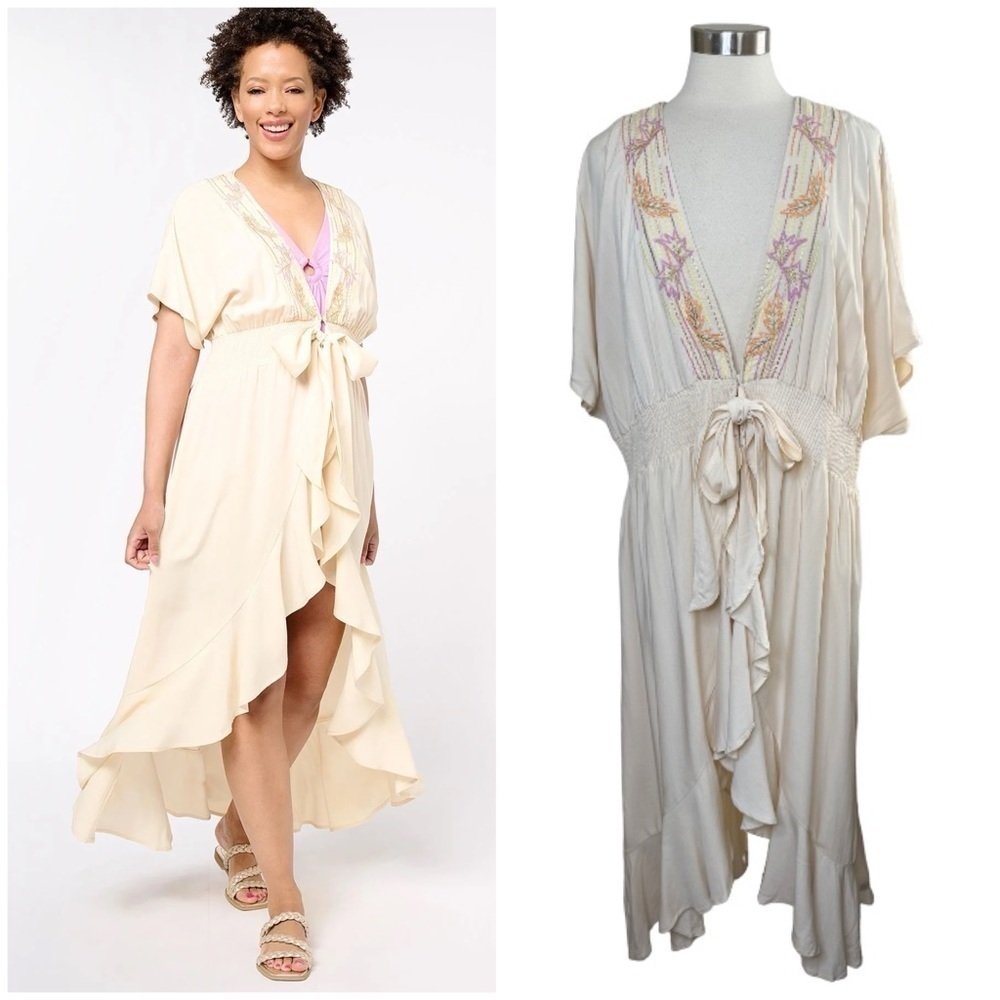 AMERICA & BEYOND NWT Embroidered Tie Waist Caftan size 1XL